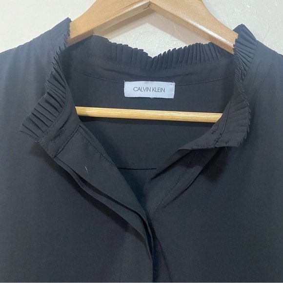 Calvin Klein black sleeveless top Size L - Picture 2 of 7